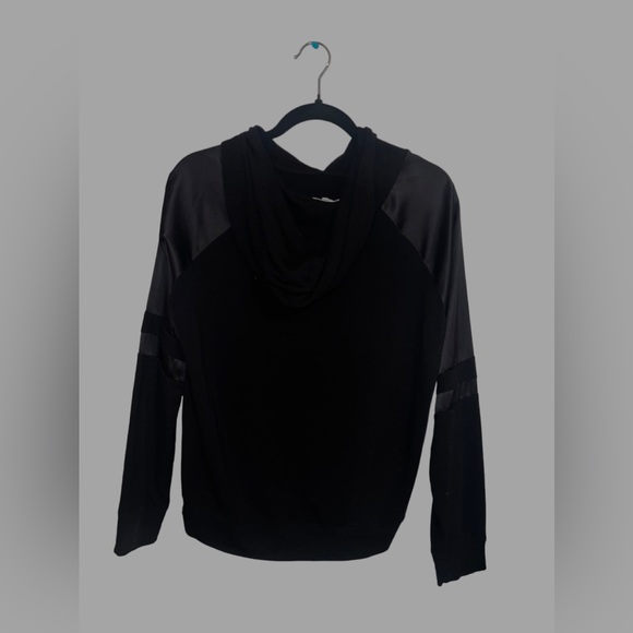 Black sweater-Great Condition-Never Worn - Picture 2 of 3